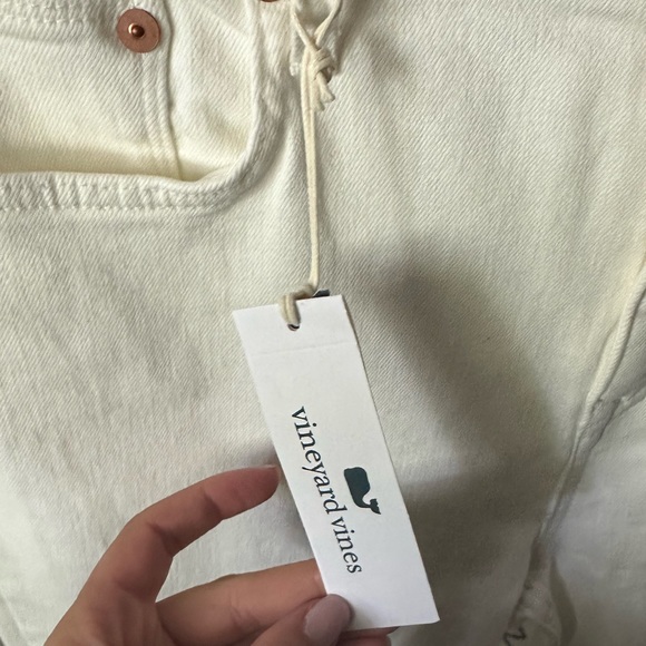 NEW - Vineyard Vines White Jeans - Picture 4 of 9